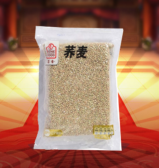 薈食(FINE FOOD)蕎麥產(chǎn)自遼寧朝陽1kg每袋，本品用清水洗凈后煮、炒、燉或與大米、小米等其它糧食按比例放入制作各種營養(yǎng)米粥。富含多種維生素、礦物質(zhì)及微量元素，營養(yǎng)健康，深受廣大消費者的認(rèn)可與喜愛。
