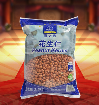 廚之選(HORECA SELECT)花生仁產(chǎn)自吉林白城2.5kg每袋，精選優(yōu)質(zhì)花生，顆粒飽滿，色澤誘人，口感鮮香爽脆，讓人唇齒留香，沉浸于美味的享受。富含人體所需的多種維生素、礦物質(zhì)及微量元素，營養(yǎng)美味，深受廣大消費者的認(rèn)可與喜愛。