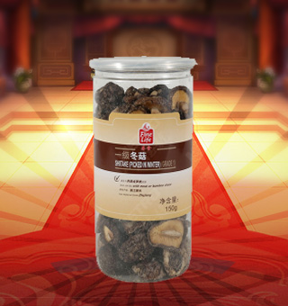 薈食(FINE LIFE)一級冬菇產(chǎn)自四川成都150g每袋，質(zhì)輕盈，有特殊天然菌香，味道鮮美，風味獨特，保留了豐富的營養(yǎng)成分。采取透明包裝，新鮮清晰可見，干凈衛(wèi)生，方便存放冷藏，方便消費者們的選購，安全健康，放心購買。