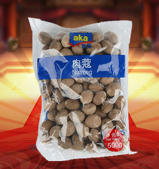 宜客(AKA)肉蔻產(chǎn)自四川成都500g每袋，選用上等優(yōu)質(zhì)的肉蔻為原料，經(jīng)現(xiàn)代先進的工藝，精心制作而成，品質(zhì)天然，給您帶來美味享受。營養(yǎng)豐富，天然美味，綠色健康，氣味芳香，味道純正，品質(zhì)有保障，可放心食用。塑料質(zhì)地包裝，簡潔大方，食用簡單，是您廚房常備品的上好選擇，帶給您全新的精彩體驗。